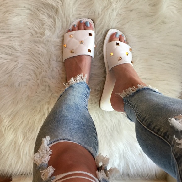 Spiked White Quilted Square Toe Sandals - Picture 15 of 16